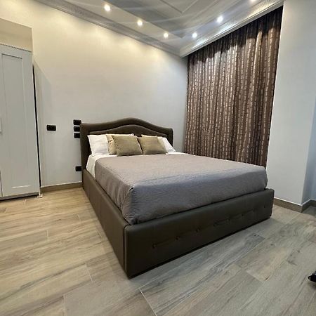 Le Chic Rooms Nápoly Kültér fotó