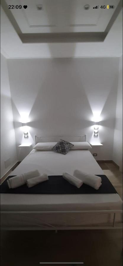 Le Chic Rooms Nápoly Kültér fotó
